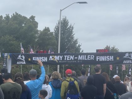 MELE VP Susan B. Runs Army 10-Miler with NA-70 Team